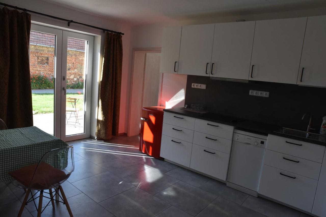 Vila Vlastovka Bulhary Extérieur photo